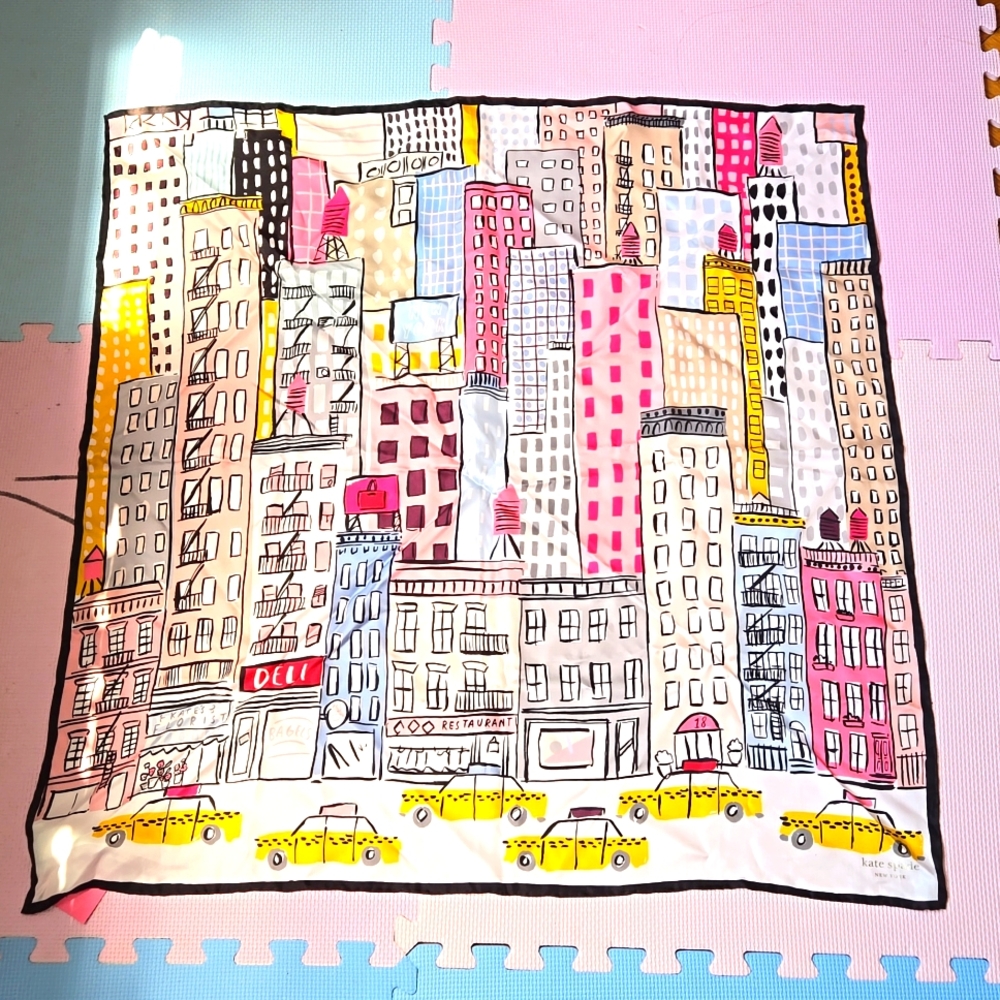 Kate Spade Scarf, NEW with tags